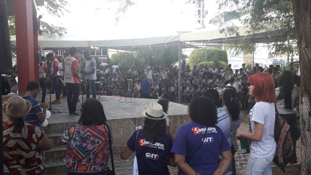 CRESS participa de aula pública sobre violência contra a mulher no sertão Sergipano