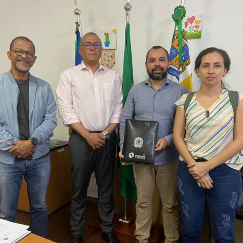 Conselheiros do CRESS-SE realizam reunião com vereador Bittencourt e secretário de Educação de Aracaju